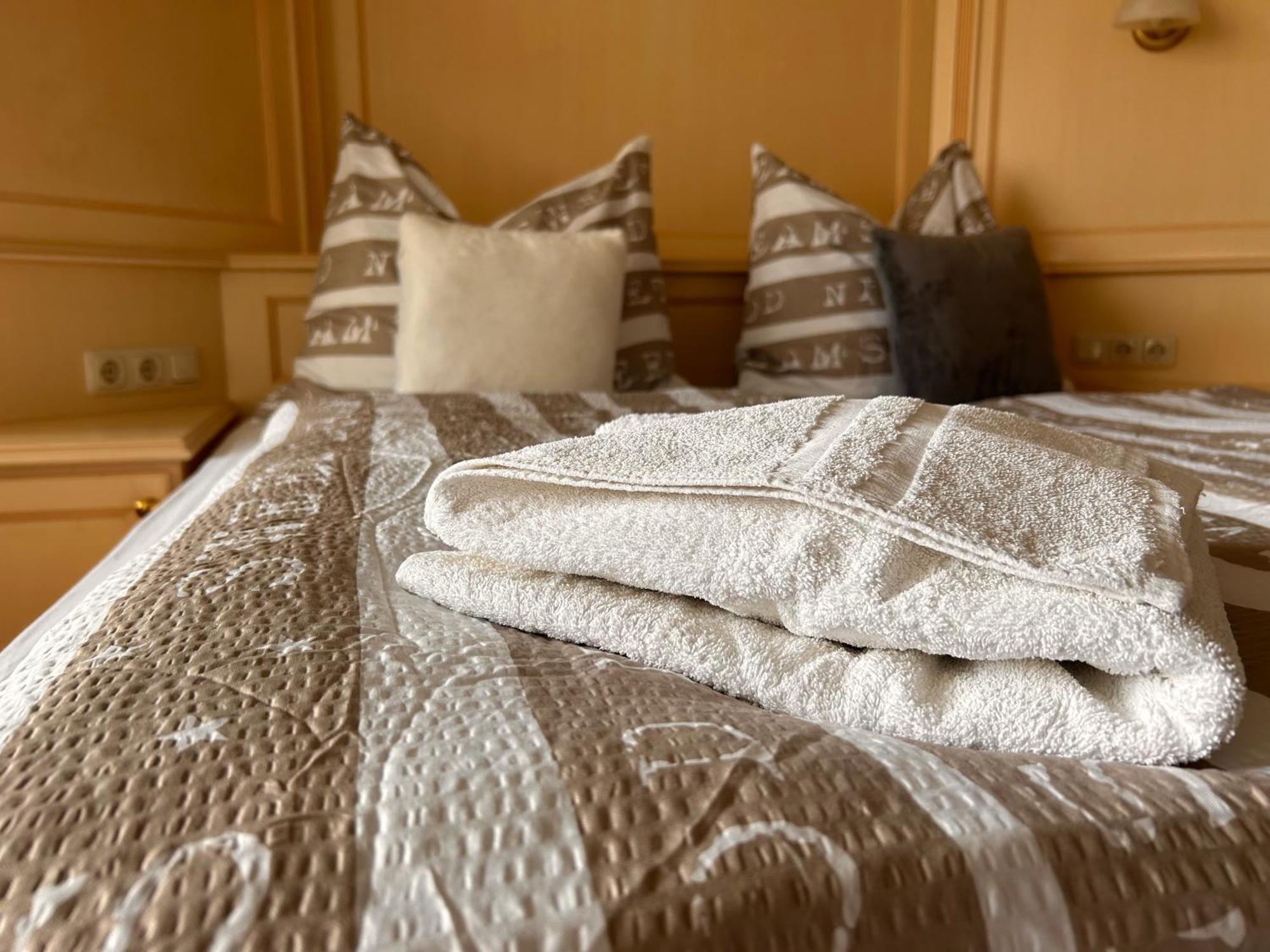 Heimatleuchten Apartment บัดกอยเซิร์น ภายนอก รูปภาพ